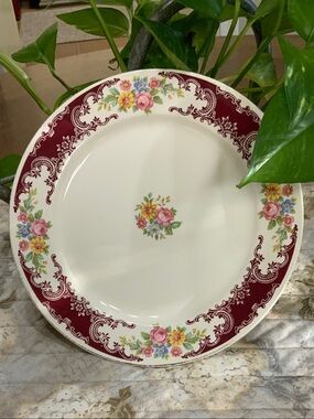 Homer Laughlin Floral Dinner Plate in Burgundy and Multi